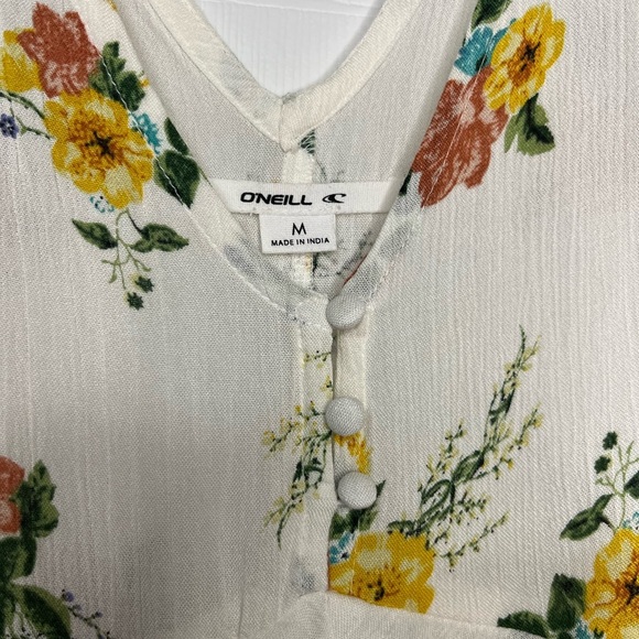NWT O’Neill Floral Blouse - Picture 9 of 9